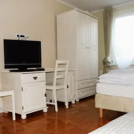 Lavender - Restauracja I Goscinne * Nowy Tomyśl