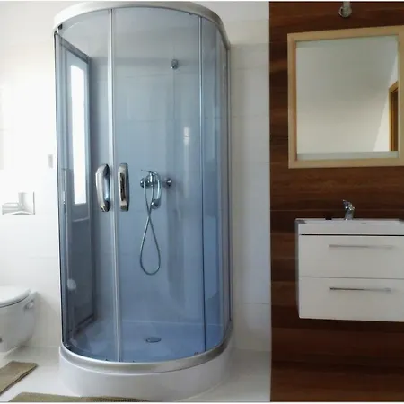 Inn Lavender - Restauracja I Goscinne Nowy Tomysl
